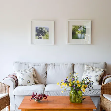 Retiro Do Bosque * Minde