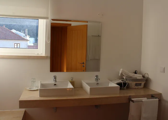 Retiro Do Bosque * Minde